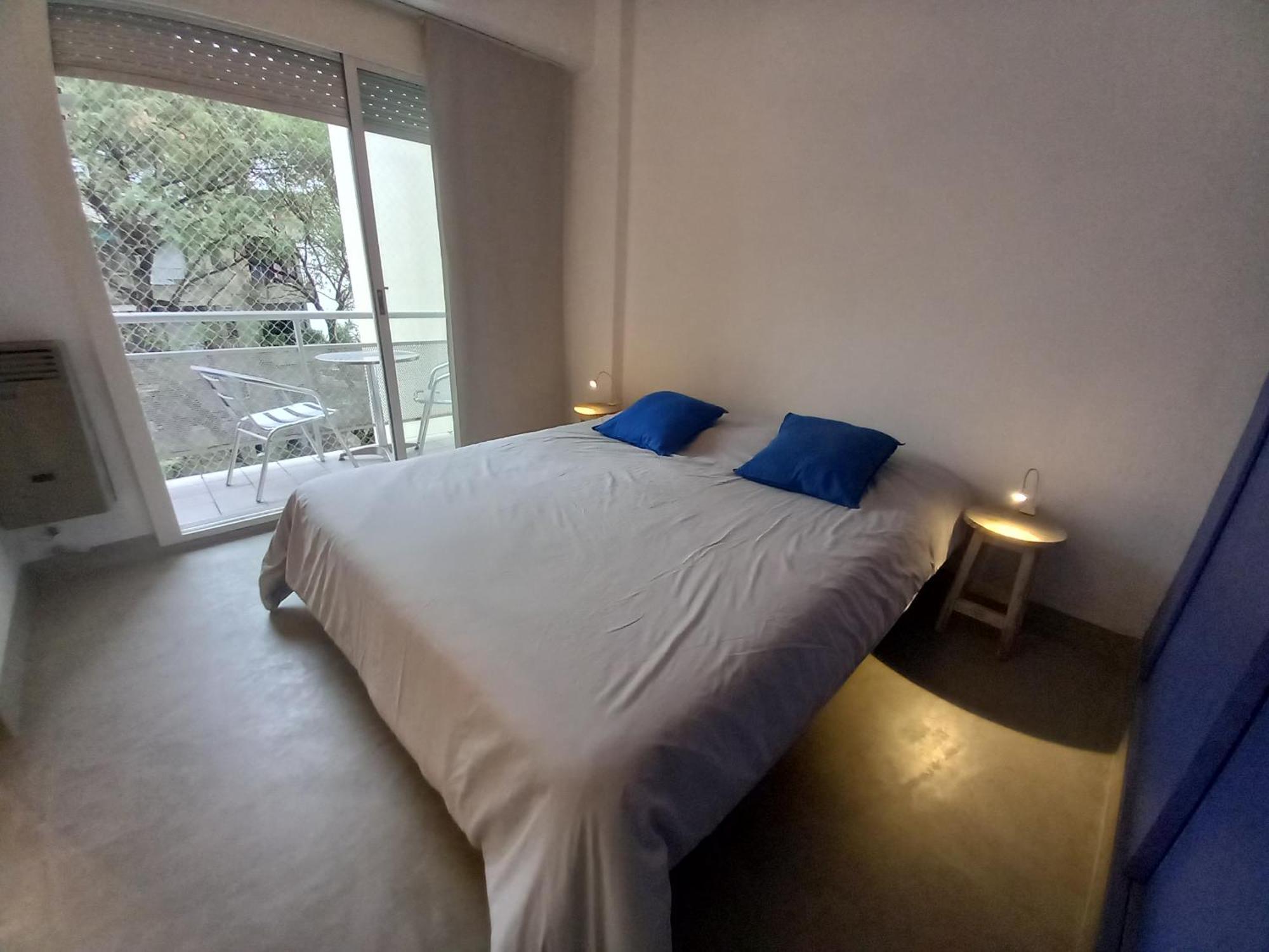 Palermo Soho Azul Ideal Home Office Hasta 4 Personas - Buenos Aires — Fotos 1